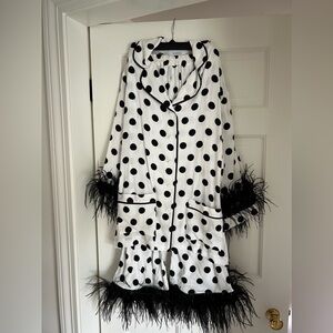 Sleeper pajamas size M like new